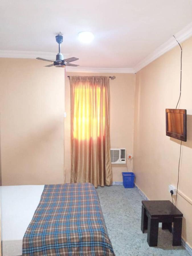Legendary Inn & Lounge Bale Akiosi Bagian luar foto
